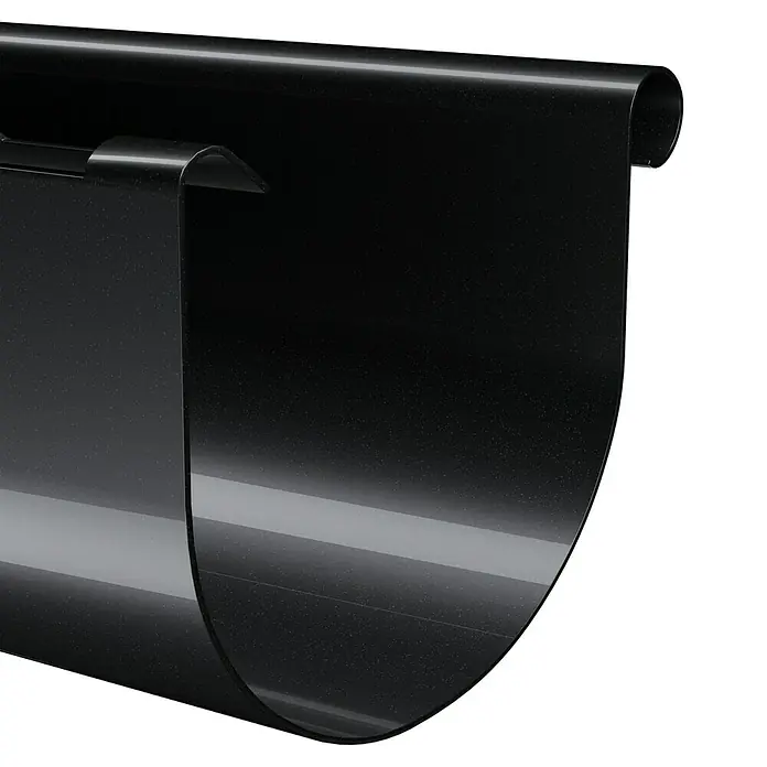 Marley Dachrinne - Nennweite: 100 mm, Länge: 300 cm, Kunststoff, Anthrazit-Metallic - Nahaufnahme einer schwarzen Dachrinne.