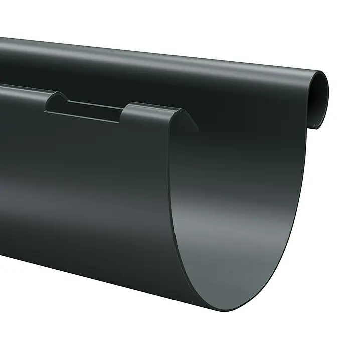 Marley Dachrinne - Nennweite: 75 mm, Länge: 200 cm, Kunststoff, Anthrazit - Nahaufnahme einer Dachrinne, die für die effiziente Ableitung von Regenwasser von Dächern sorgt.