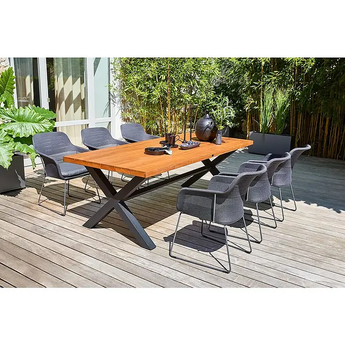 Sunfun Gartenmöbel-Set X-Fuß - 7 -tlg., Robinie/Aluminium/Polyester, Braun/Schwarz/Night-Grey - Einladender Außenbereich mit einem rechteckigen Holztisch und sechs grauen Stühlen auf einer Holzterrasse.