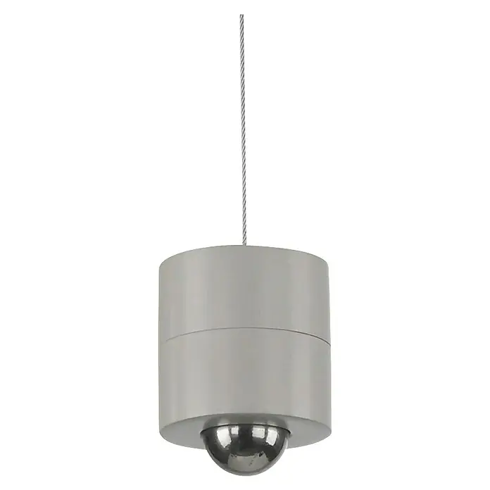 Just Light Lámpara colgante de batería Attach - Gris - Primer plano de una cámara de vigilancia cilíndrica plateada con suspensión de cable de acero sobre un fondo negro.