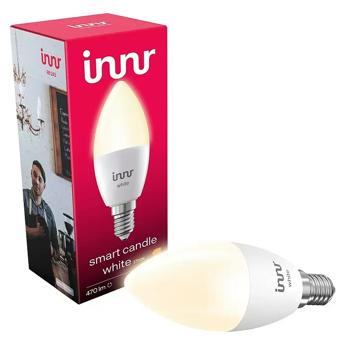 Innr Lighting Smart-LED-Lampe Candle White - E14, Dimmbar, Neutralweiß, 470 lm, 4,6 W, 1 Stk. - Innr Smart Candle weiße Glühbirne mit E14-Sockel, präsentiert mit ihrer pink-weißen Produktverpackung.