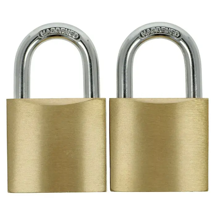 Stabilit Vorhängeschloss-Set - 2 Stk., Breite: 30 mm, Stahl - Zwei goldfarbene Vorhängeschlösser mit gehärteten, silberfarbenen Bügeln, die Sicherheit und Schutz bieten.