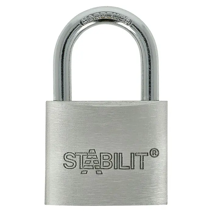 Stabilit Vorhängeschloss-Set A40-2 Gleichschließend - 2 Stk., Breite: 40 mm - Nahaufnahme eines silberfarbenen STABILIT Vorhängeschlosses mit gehärtetem Bügel, das Sicherheit und Schutz bietet.