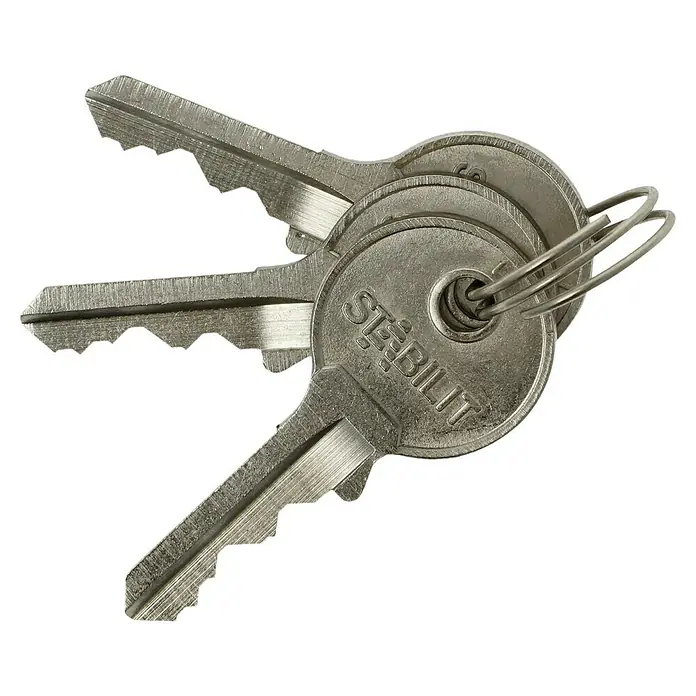 Stabilit Vorhängeschloss A40-42 - 40 x 81 mm, 1 Stk., Aluminium - Drei silberne Stabilit-Schlüssel an einem Schlüsselring, die sich ideal für Sicherheit und Organisation eignen.