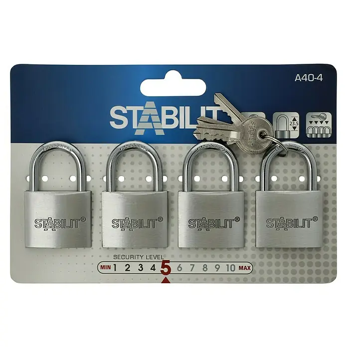 Stabilit Vorhängeschloss-Set A40-4 Gleichschließend4 Stk., Breite: 40 mm - Ein Viererpack silberne STABILIT®-Vorhängeschlösser mit Schlüsseln, präsentiert auf einer Verkaufsverpackung mit Angabe des Sicherheitsniveaus.