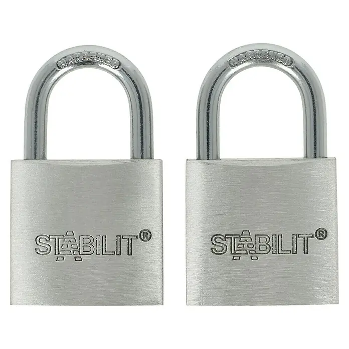 Stabilit Vorhängeschloss-Set A30-2 Gleichschließend - 2 Stk., Breite: 30 mm - Zwei silberne Vorhängeschlösser der Marke STABILIT mit gehärtetem Bügel für erhöhte Sicherheit und Schutz vor Aufbruch.