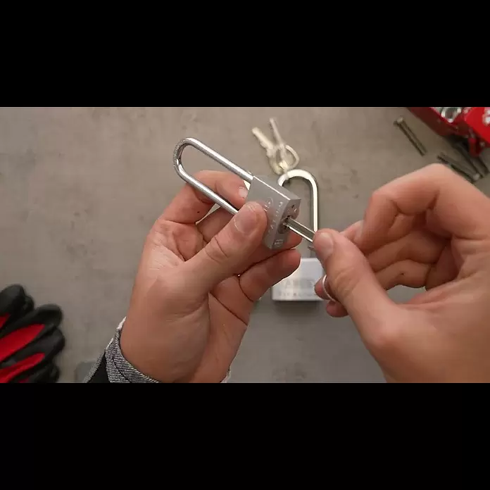 Abus Vorhängeschloss Titalium 64TI/30 HB60 Gleichschließend - B x H: 30 x 93 mm, Bügelstärke: 5 mm, Titalium-Spezialaluminium - Abus Vorhngeschloss Titalium 64TI/30 HB60 Gleichschlieend