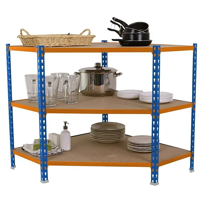 Simonrack Maderclick Estantería esquinera Corner - Al x An x Pr: 90 x 90 x 50 cm, Capacidad de carga por balda: 200 kg, Número de baldas: 3 ud., Inserción, Azul/Naranja - Estantería de tres niveles con utensilios de cocina, ideal para guardar platos y ollas.