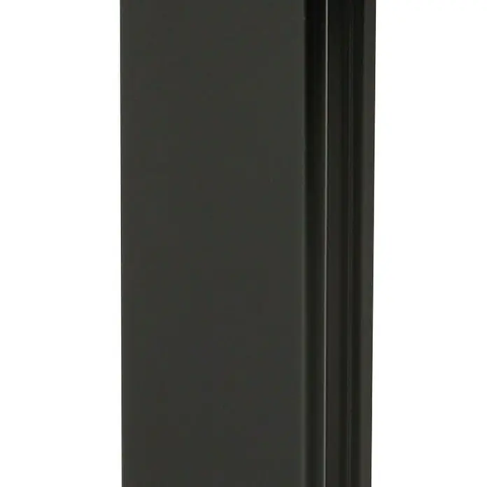 Kit atelier Drehtür Loft Atelier - 904 x 2.057 mm, Rechts, Einscheibensicherheitsglas (ESG) - Nahaufnahme eines schwarzen Gehäuses oder Rahmens, das/der eine robuste und moderne Ästhetik aufweist und die Detailgenauigkeit betont.