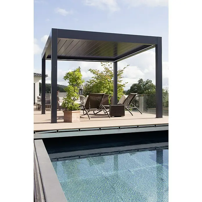 Wismar-NFI Pergola Bio - B x T: 341 x 400 cm, Grau/Grau, Aluminium - Terrasse mit stilvoller Pergola am Pool. Das schattenspendende Design bietet Komfort und einen eleganten Rahmen für entspannte Stunden im Freien.