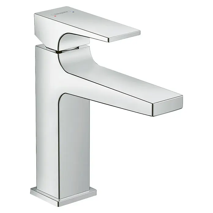 Hansgrohe Metropol Waschtischarmatur 110 - Chrom - Eine Nahaufnahme einer modernen, glänzenden Armatur aus Chrom, die ein elegantes und minimalistisches Design aufweist.