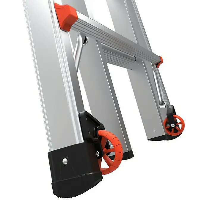 Little Giant Teleskopleiter VELO-CITY 4X4 SPROSSEN - Anzahl Tritte: 7 Stk., Arbeitshöhe: 554 cm, Belastbarkeit: 150 kg, Aluminium - Nahaufnahme einer Aluminiumleiter mit roten Akzenten und Rollen für Mobilität und einfachen Transport.