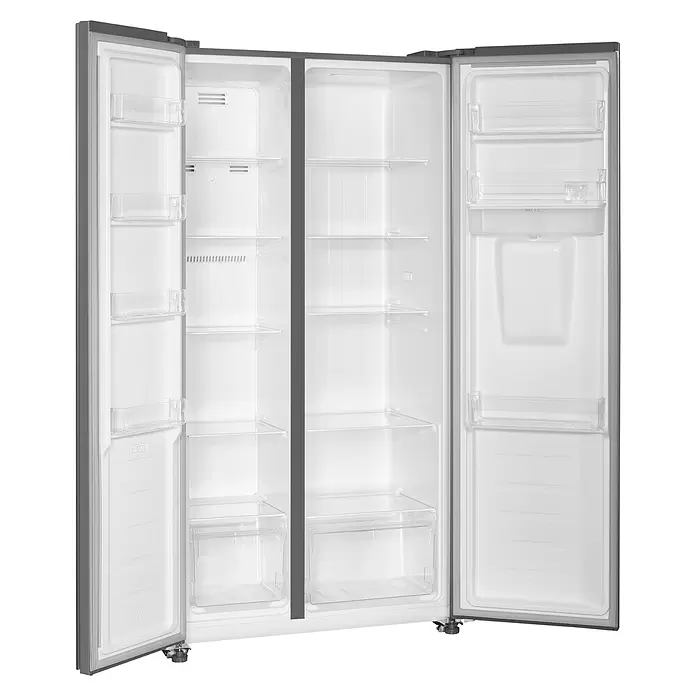 PKM Kühl-Gefrierkombination SBS444DIXWD - Nutzinhalt Gesamt: 439 l, 59 x 91 x 177 cm, Inox-Design - Offener, leerer silberner Side-by-Side-Kühlschrank mit Einlegeböden und Türfächern.