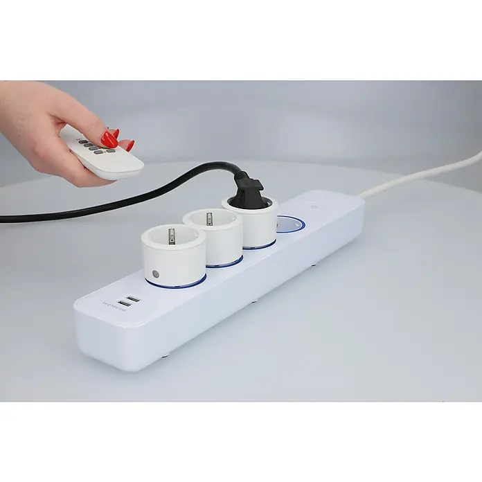 Intertek Funksteckdosen-Set mit Fernbedienung - Weiß, 3 Stk. - Intelligente Steckdosenleiste mit drei Steckdosen und USB-Anschlüssen, gesteuert per Fernbedienung. Praktisch und modern!