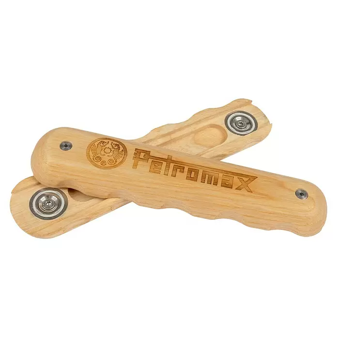 Petromax Haltegriff - L x B x H: 16 x 3,9 x 1,4 cm, Holz - Heller Holz-Klappgriff von Petromax mit graviertem Logo und Metallbefestigungen.