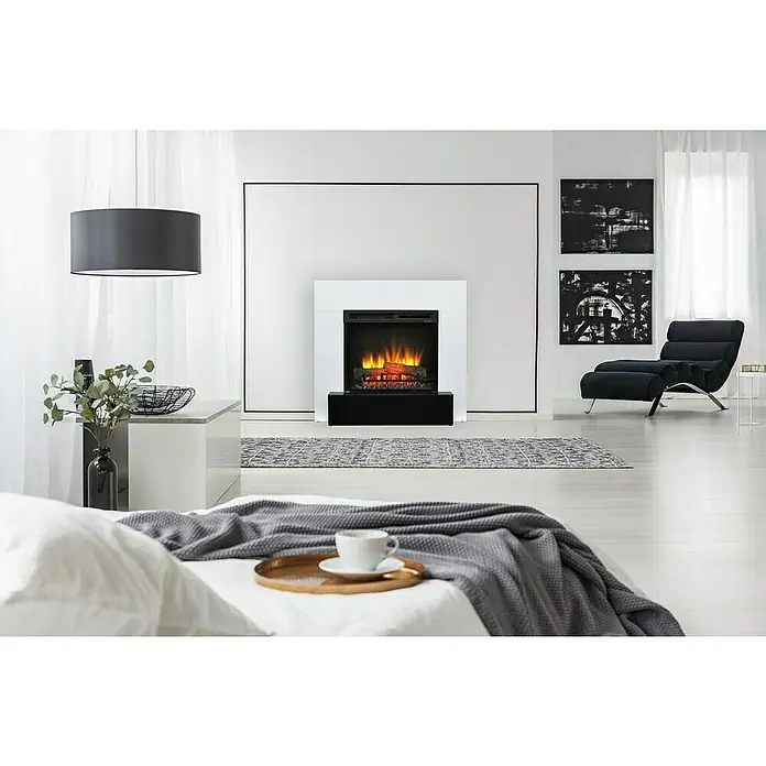 Dimplex Chimenea eléctrica Lucid - Negro/Blanco, 1.400 W, L x An x Al: 29 x 94,5 x 90,1 cm - Elegante dormitorio con una moderna chimenea eléctrica que crea un ambiente cálido, complementado con muebles y decoraciones elegantes.