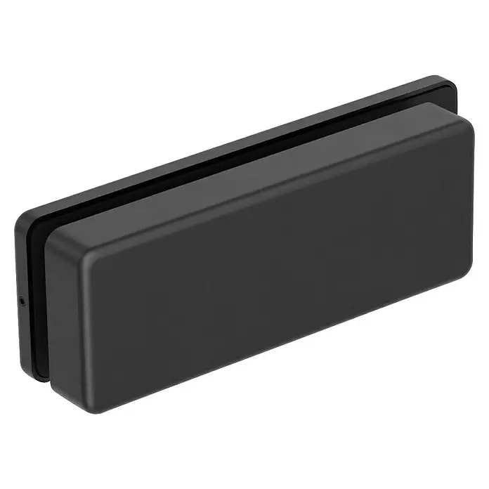Diamond Doors Beschlag-Set Style Premium - Schwarz matt, Passend für: Zweiflügelige Diamond Ganzglas-Drehtüren - Mattschwarze rechteckige Glasklemme mit abgerundeten Kanten und einem schmalen Schlitz.