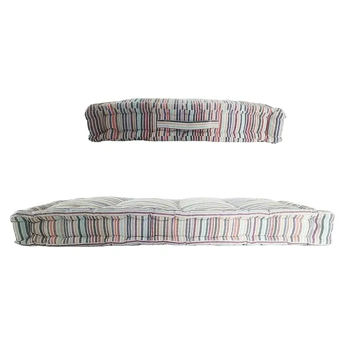 Cojín para palet New Stripes - 80 x 60 x 10 cm, Multicolor, 100% algodón - Cojines de suelo a rayas: Un cómodo cojín de suelo a rayas y un cojín pequeño a juego, perfectos para pasar horas relajadas en casa.