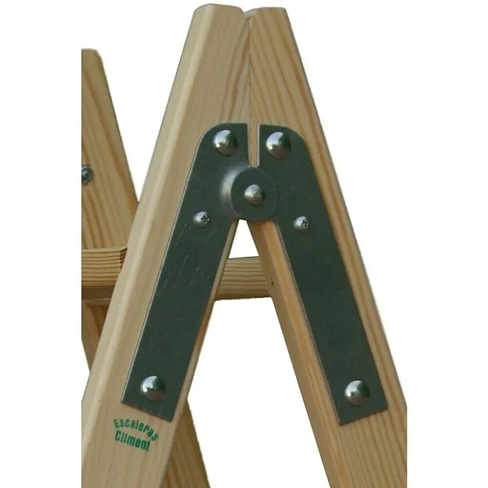 Escalera de tijera - Altura de trabajo: 2,8 m, Número de peldaños: 8 ud., Carga soportada: 150 kg, Madera - Primer plano de una escalera de madera con una bisagra de metal que conecta las dos partes.