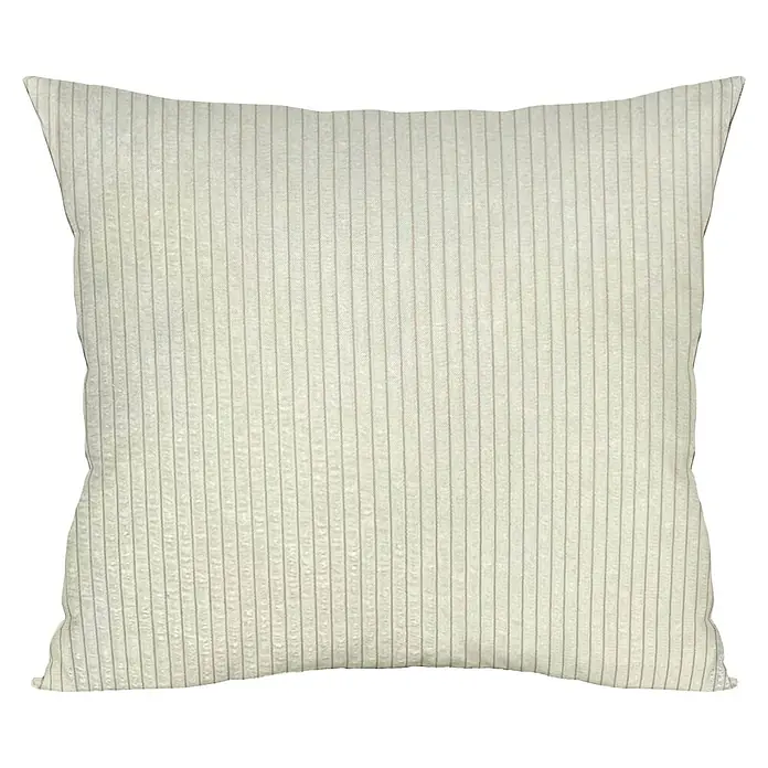 Cojín Pana - 45 x 45 cm, Poliéster, Crudo, Cuadrado - Un cojín cuadrado beige con rayas verticales y un sutil patrón texturizado, que ofrece un elemento decorativo para cualquier habitación.