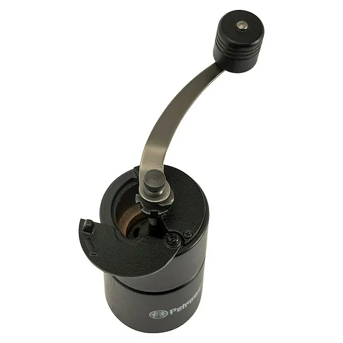 Petromax Kaffeemühle - Ø x H: 6 x 18 cm, Schwarz, Holz - Aufnahme einer Handkaffeemühle, die Design und Funktionalität für Kaffeeliebhaber vereint.