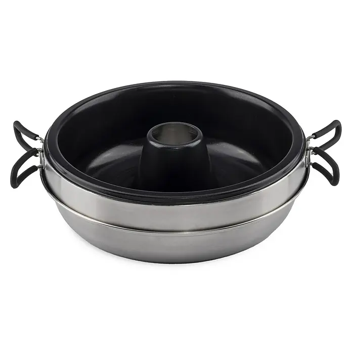 Petromax Backofenaufsatz Dimego - Ø x H: 27 x 10 cm - Aufnahme des vielseitigen Bundt-Pfannendesigns, das durch die abnehmbare Basis und die Tragegriffe für ein einfaches Backen und Servieren verbessert wurde.