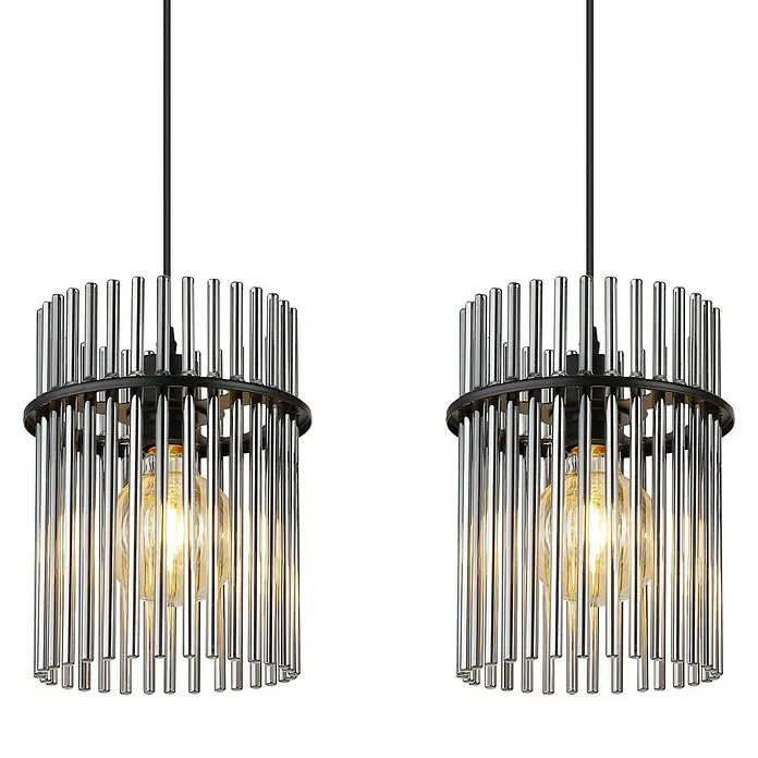 Globo Gorley LED-Pendelleuchte - 60 W, L x B x H: 80 x 20 x 140 cm, Rauch, Schwarz matt - Zwei moderne Pendelleuchten mit chromfarbenen Stäben um eine Glühbirne, ideal für stilvolle Innenräume.