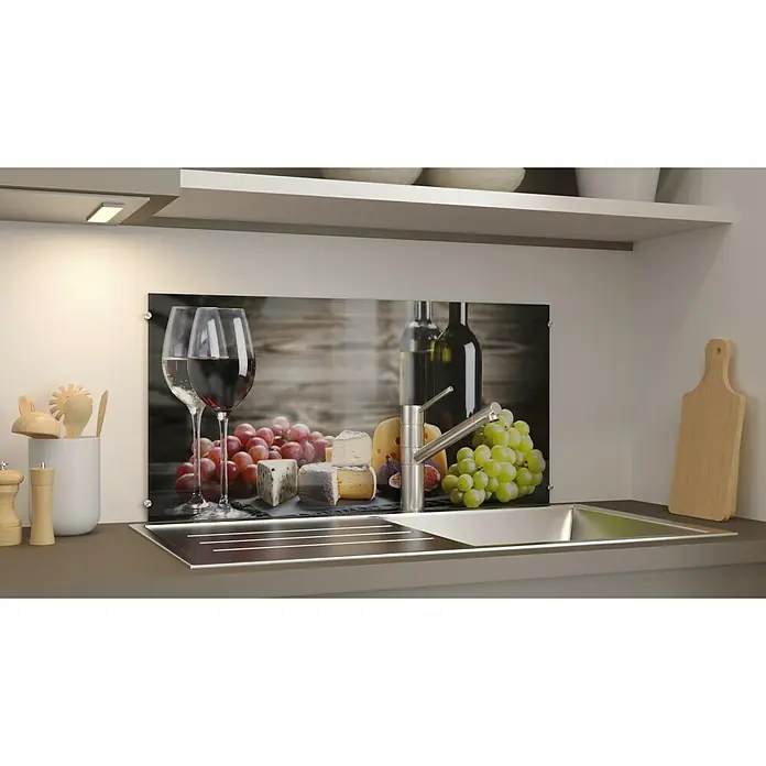 CUCINE Küchenrückwand - Bunch of Grapes, 80 x 40 cm, Stärke: 6 mm, Einscheibensicherheitsglas (ESG) - Küchenrückwand aus Glas mit Wein, Käse und Trauben Motiv, die eine elegante und stilvolle Note in jede Küche bringt.\n