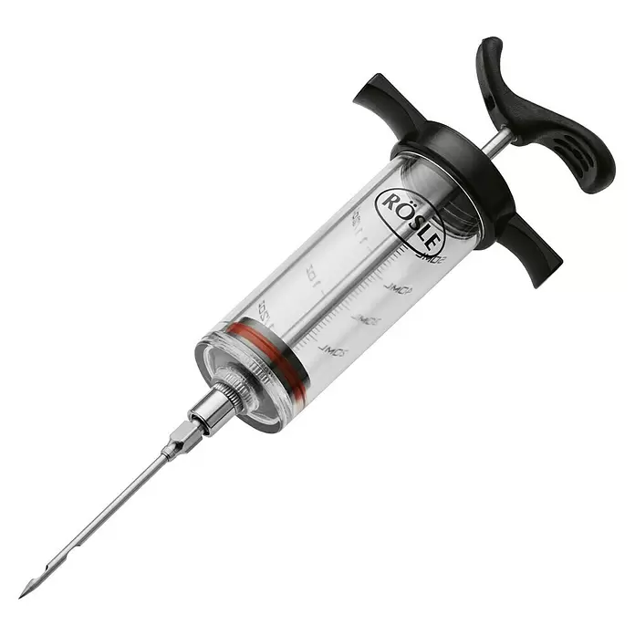 Rösle Marinadenspritze - 50 ml - RÖSLE Marinadenspritze: klare Kunststoffspritze mit schwarzen Griffen, roter Dichtung und Edelstahlnadel zum Marinieren von Fleisch.