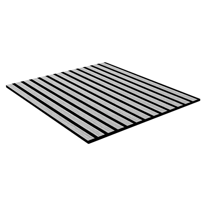 Jangal Akustikpaneel Modular Wall Furnier - Oulanka Oak, 520 x 520 x 10 mm - Rechteckiges Akustikpaneel mit hellgrauen Holzoptik-Lamellen und schwarzen Linien.