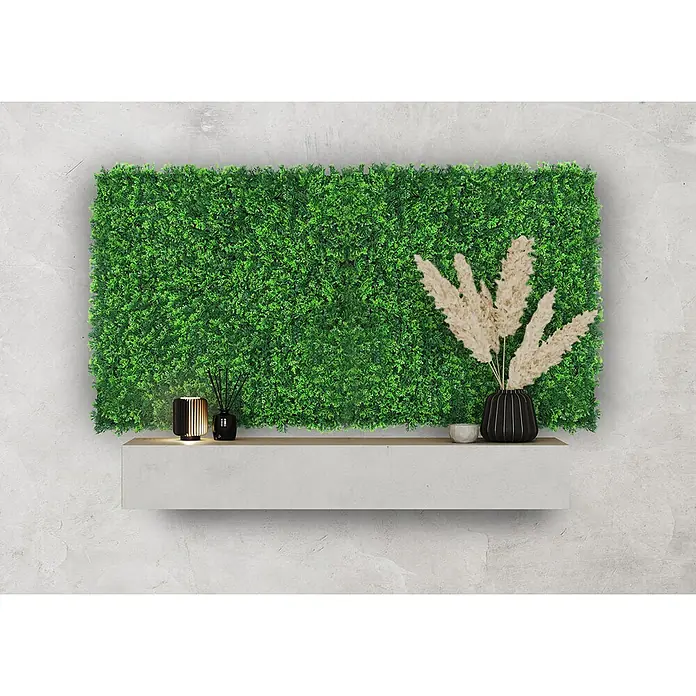 Jangal Wandpaneel Flora - Green Design Grass, 520 x 520 x 28 mm - Dekorative grüne Wandpaneele mit stilvollem Wandregal, Vasen und minimalistischer Beleuchtung für ein modernes Ambiente.