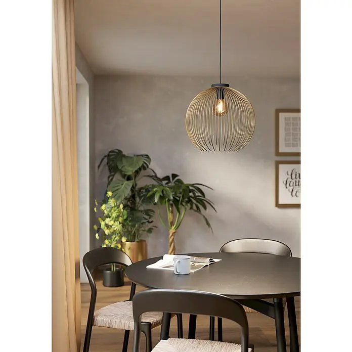 Eglo Venezuela Pendelleuchte rund - 40 W, Ø x H: 40 x 110 cm, Gold, Schwarz/Gold, E27 - Einrichten mit Stil: Elegante goldene Pendelleuchte mit filigranem Design als Blickfang über dem Esstisch.