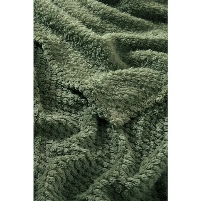 Manta para sofá Stelvio - 160 x 220 cm, Poliéster, Kaki - Primer plano de una manta suave de color verde oliva con una superficie texturizada, que desprende calidez y comodidad. Ideal para momentos acogedores.