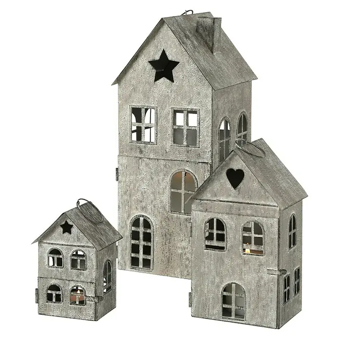 Boltze Laterne Kalana - L x B x H: 10 x 10 x 12 cm, Grau - Dekoratives Windlicht-Set mit drei unterschiedlich großen, silberfarbenen Metallhäusern mit Stern- und Herzmotiven, ideal für stimmungsvolle Beleuchtung.