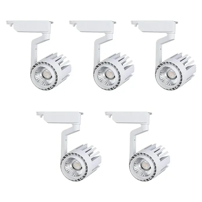 Led Hispania Foco LED para riel Alex - 30 W, Blanco - Imagen de cinco focos LED blancos con fijación a carril, mostrando una solución de iluminación brillante y eficiente.