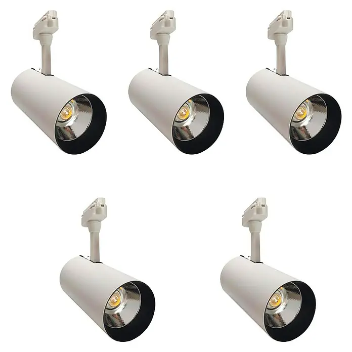 Led Hispania Foco LED para riel bifásico Aveiro - 30 W, Blanco, 7,5 x 17,7 cm, 5 ud., 3.000 K - Cinco luces de riel LED blancas con un diseño cilíndrico y soporte giratorio sobre un fondo negro.