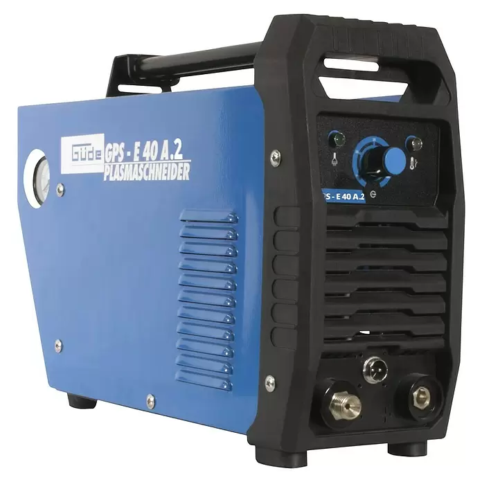 Güde Plasmaschneider GPS-E 40 A.2 - Schweißstrom: 15 A - 40 A, Max. Schnittstärke: 12 mm, 230 V - Blauer und schwarzer Güde GPS-E 40 A.2 Plasmaschneider mit Griff, Bedienfeld und Anschlüssen vorne.