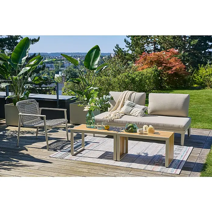 Sunfun Loungemöbel-Set Solo Rope II - 4 -tlg., Aluminium/Polyrattan/Olefin, Light-Greige - Moderne Terrassengestaltung mit Loungemöbeln: Ein grauer Sessel, eine Couch mit Kissen und ein Tisch auf einem stilvollen Teppich.