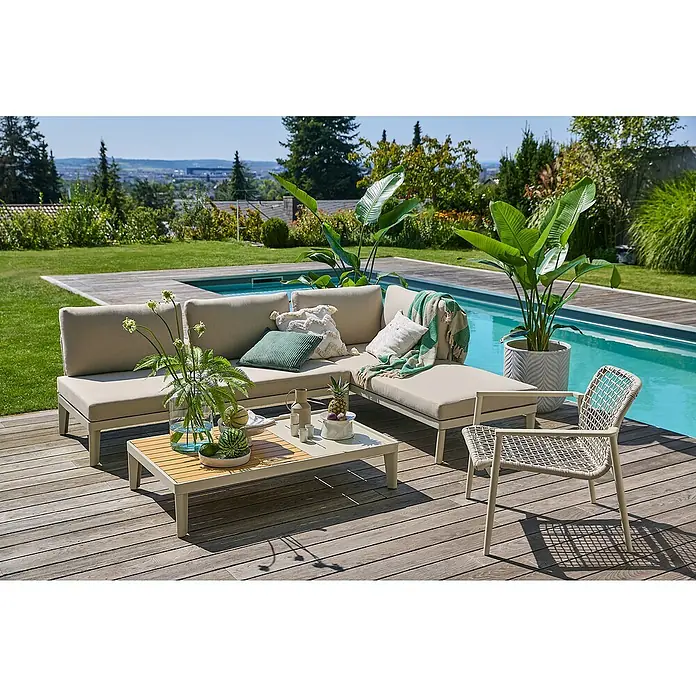 Sunfun Loungemöbel-Set Solo Rope - 4 -tlg., Aluminium/Polyrattan/Olefin, Light-Greige - Eine graue modulare Außencouchgruppe mit einem Couchtisch und einem Sessel, die eine komfortable und stilvolle Sitzecke bietet.