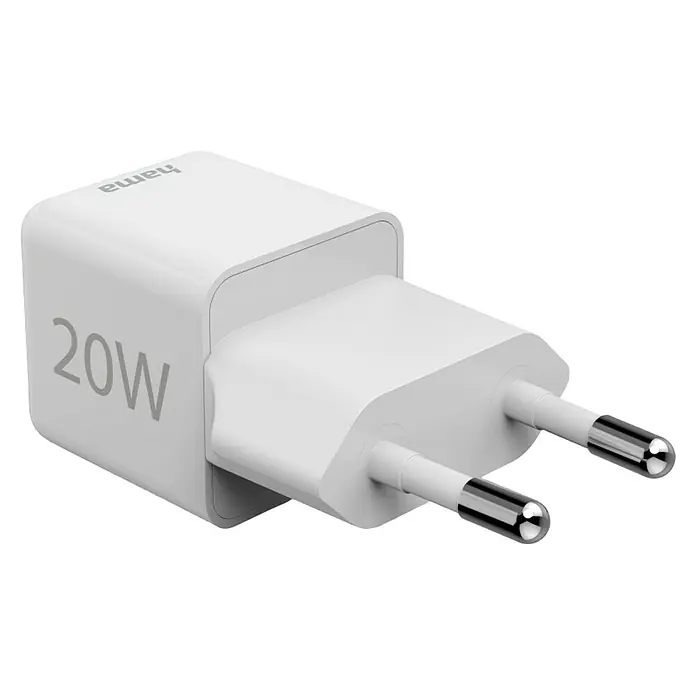 Hama USB-Adapter Schnellladegerät - 20 W, Weiß, USB C-Stecker - Nahaufnahme eines weißen Hama 20W-Ladegeräts mit EU-Stecker, ideal zum schnellen Aufladen von Smartphones und Tablets. Kompaktes Design.