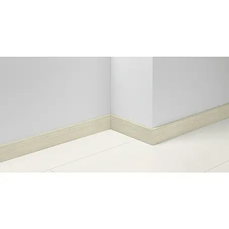 Parador  Sockelleiste Eiche D090