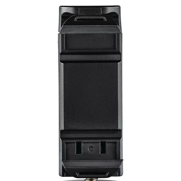 Hama Smartphone-Halter Mini-Stativ "Pocket II Rotation" 15 cm - Schwarz, Rot - Schwarzes, mattes rechteckiges Elektromodul mit zwei Steckdosen und einem oberen Schlitz.