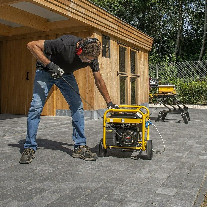 PowerPlus Generador POWX5130 (Potencia nominal: 2,8 kW, Volumen del depósito: 15 l) | BAUHAUS