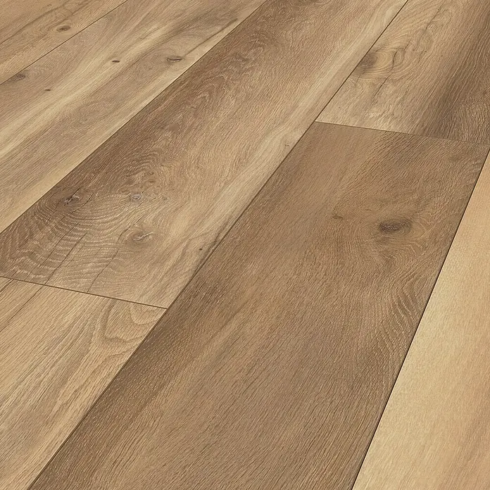 Krono Original Laminatmuster Atlantic 8|33 - Wild West Oak, Landhausdiele, 297 x 195 x 8 mm - Nahaufnahme von warmen Holzdielen, die Textur und Farbe des Materials betonen.