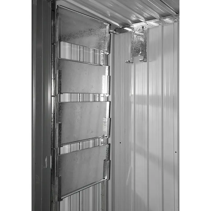 Floraworld Geräteschrank - Außenmaß inkl. Dachüberstand (B x T): 98 x 81 cm, Stahl, Anthrazit - Nahaufnahme der metallenen Lagerregale und Haken, die in einem Lagerraum installiert sind.