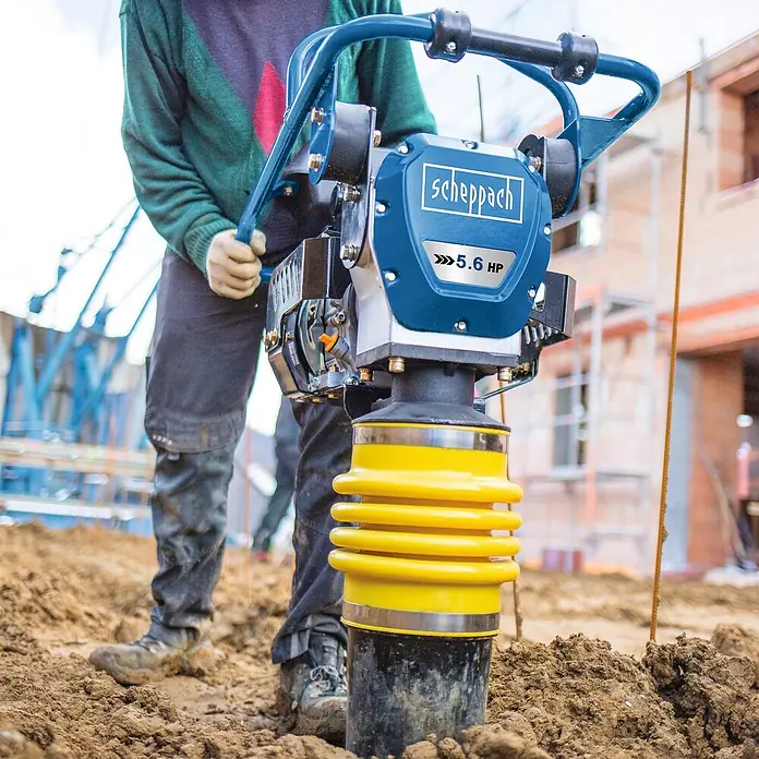 Scheppach Vibrationsstampfer VS1000 - 4 kW - Der Scheppach Stampfer mit 5,6 PS ist ideal zum Verdichten von Böden und für den Einsatz im Garten- und Landschaftsbau geeignet.