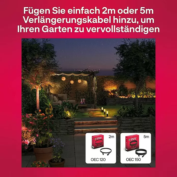 Innr Lighting LED-Außenleuchte Smart Globe Light Colour Erweiterung - 4,6 W, IP65, 1 Stk. - Ein wunderschön beleuchteter Garten bei Nacht, mit einem 2m (OEC 120) und 5m (OEC 150) schwarzen innr Outdoor-Verlängerungskabel.
