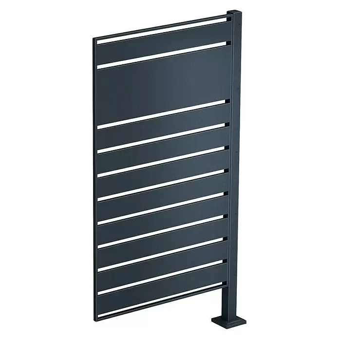 Metzler Mülltonnenverkleidung Erweiterung - 81,1 x 150 cm, Stahl, Anthrazit - Dunkelgrauer Metall-Sichtschutz mit horizontalen Lamellen, montiert auf einem Pfosten mit Sockel.