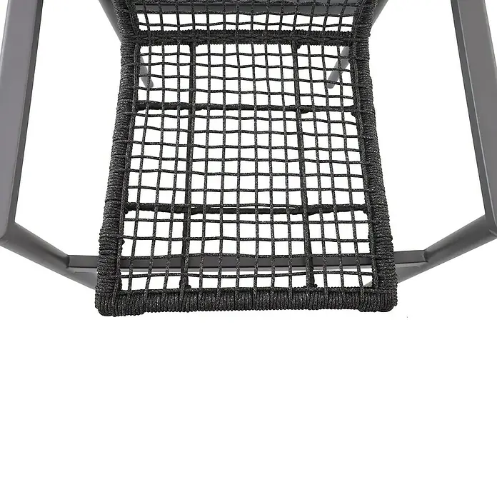 Sunfun Solo Rope Gartensessel - Stapelbar, Night-Grey, B x T x H: 67 x 63 x 85 cm - Detailaufnahme eines modernen Stuhls mit schwarzem, geflochtenem Sitz und grauem Gestell.