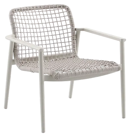 Sunfun Solo Rope Garten-Loungesessel Weißer Sessel mit geflochtener Sitzfläche und Rückenlehne. Der Sessel hat ein modernes und leichtes Design.